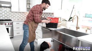 Lexi Nicole – FreeUseMILF