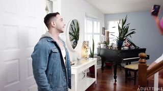 Jonesing For Her Jiggling – Bianca Beauchamp