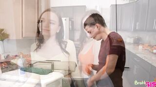 Penelope Kay, Selina Imai- Thankful For Stepsister’s Sweet P | Blowjob – F99